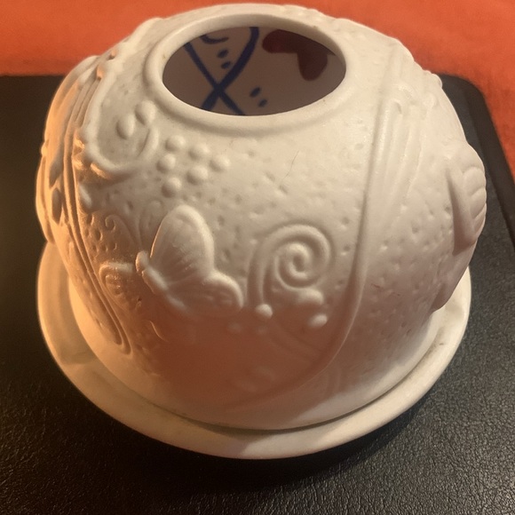 Lithopane Bisque Butterfly 🦋 Fairy Light w/ color - Picture 5 of 5